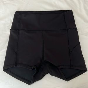Lululemon In Movement High Rise Shorts Black 4inch